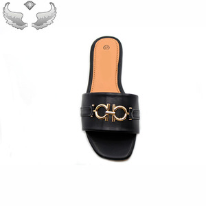 Nuovo Best-seller di moda pantofole e scarpe da donna morbido <span class=keywords><strong>suola</strong></span> in metallo traspirante sandali Casual per donna 2025 di moda - Product Image 5