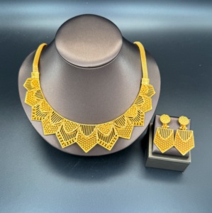 Juego de Joyería Nupcial Africana de Lujo en Oferta, con Diseño Geométrico, Chapado en Oro, para Bodas al por Mayor en Dubái y el Medio Oriente - Product Image 1