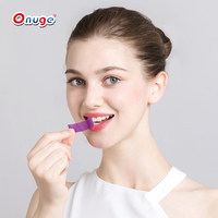 Tiras blanqueadoras dentales sin residuos violetas y moradas personalizadas, más de 10 líneas de producción completamente automáticas con etiqueta privada