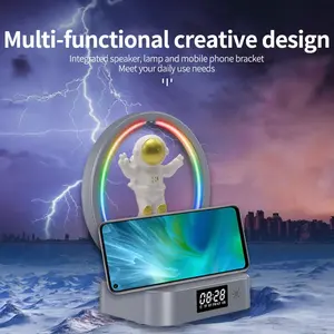 रचनात्मक समतल अंतरिक्ष यात्री मैग्लेव स्पीकर का नेतृत्व फ्लैश स्पीकर निर्यात गुणवत्ता डेस्कटॉप सजावट rgb ऑप्टिकल स्पीकर - Product Image 4