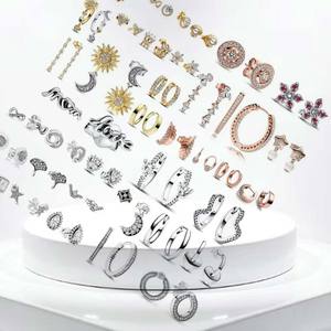 Nuevos <span class=keywords><strong>Pendientes</strong></span> de Plata 925 Chapados en Oro con Diseño de Copo de Nieve y Lazo Cuadrado, Joyería Europea de Alta Calidad para Mujer, Regalos Exquisitos - Product Image 6