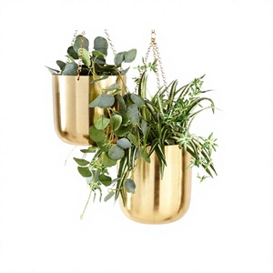 Ensemble de 2 pots suspendus ronds en fer couleur or, design le plus récent, au meilleur prix en Inde - Product Image 1