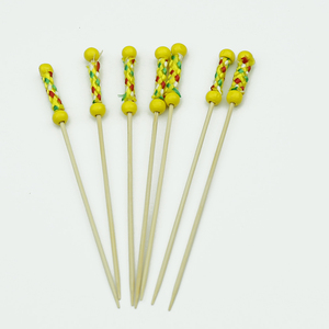 Bâtonnets de bambou exquis-Accents élégants d'animaux, de cœurs et de fleurs pour l'amusement gastronomique-Bouches - Product Image 3