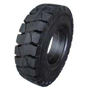 Pneus pleins de qualité supérieure 10.00-20 haute capacité de charge pour mélangeur, usine sidérurgique, remorque, fabriqué à Yancheng, Jiangsu - Product Image 1