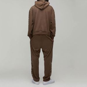 Ensemble de survêtement vintage personnalisé pour homme, sweat-shirt et pantalon de survêtement marron à calligraphie - Product Image 2