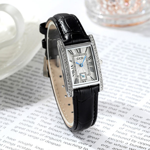 Montre pour femme exquise, style rétro, petite montre carrée, niche et haut de gamme, bracelet en cuir pour étudiants - Product Image 1