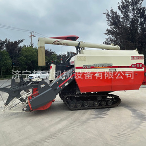 Moissonneuse-batteuse Xingguang 120 CV à transmission par engrenages pour riz à alimentation complète - Product Image 1