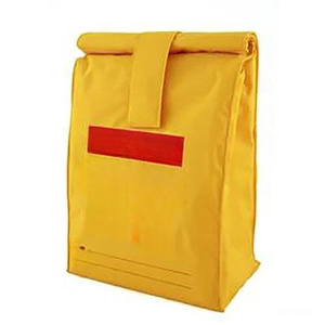 Sac à déjeuner en toile jaune de haute qualité, imperméable, à fermeture roulée, élégant et pratique pour un usage quotidien - Product Image 6