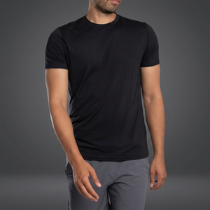 T-shirt de sport respirant et à séchage rapide pour homme, 180 grammes, 100 % polyester, uni, manches courtes, coupe classique, idéal pour la gym, la course et les tenues d'équipe - Product Image 5