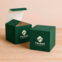 Emballage en carton rigide vert foncé avec design à rabat, produits uniques en flexographie, logo personnalisé, petites boîtes cadeaux en papier pliables