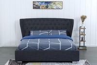 Wills oon Modern European Home Use Bett Double Size Wingback Frame Grauer Leinenstoff Holzbeine mit geknöpftem Winged Design
