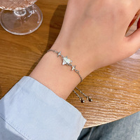 Bracelet jonc tendance géométrique rétro haut de gamme en alliage de zinc doré pour femme, idéal pour anniversaire, vente en gros, bijoux de couple