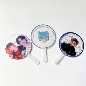 Mini-ventilateur Kpop transparent en plastique personnalisé et mignon avec support de main – Ventilateur à main transparent - Product Image 1
