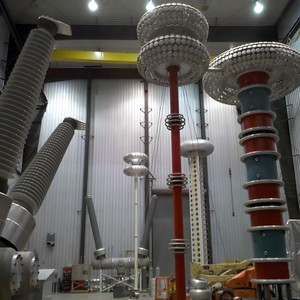 Interruptor de Circuito Cerrado Industrial LW30 de Alta Tensión, Estándar IEC, 630A, 1250A, 2000A, 2500A, SF6, 72.5 KV, para Subestación Exterior - Product Image 4