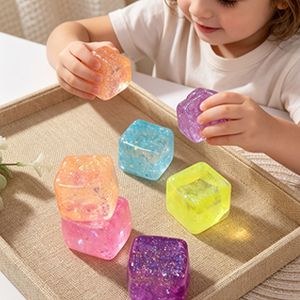 Vente en gros de gadgets pour enfants, jouet <span class=keywords><strong>anti</strong></span>-<span class=keywords><strong>stress</strong></span> scintillant, jouet sensoriel coloré, joli cube de glace <span class=keywords><strong>anti</strong></span>-<span class=keywords><strong>stress</strong></span> - Product Image 3