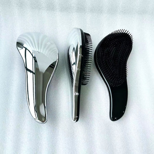 Cepillo de belleza de salón electrochapado rosa de moda para desenredador de cabello húmedo y seco para mujeres y niñas - Product Image 6