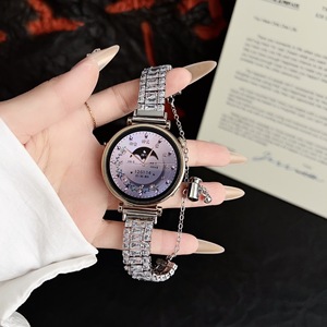 Bracelet de montre en métal de luxe avec strass et chaîne pour Apple Watch 38 40 41 42 44 45 49mm <span class=keywords><strong>Huawei</strong></span> <span class=keywords><strong>Mi</strong></span> Femmes - Product Image 3