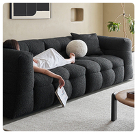 Canapé Sherpa Bubble surdimensionné 4 places, design capitonné en grille, tissu ultra doux et moelleux, mobilier moderne pour salon