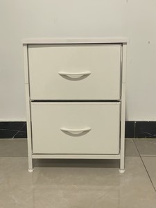 Mesitas de noche modernas para dormitorio, mesitas de noche de 3 cajones con almacenamiento oculto, muebles extraíbles con parte superior de madera en blanco y negro