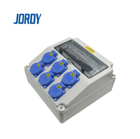Prises multi-prises industrielles étanches boîte combinée boîte de distribution d'énergie 2P + E 16A accepter la personnalisation