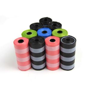 Sacs à déjections canines personnalisés en plastique avec distributeur pour le nettoyage des animaux de compagnie - Product Image 2