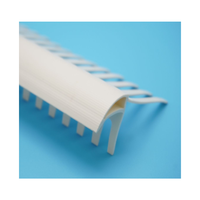 Profilés d'angle pour cloisons sèches, plâtrage, profilés d'angle en PVC