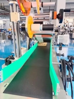 Machine d'étiquetage électrique automatique PLC haute précision pour surfaces planes, sachets, bouteilles carrées, drapeaux, cartes et étiquettes, avec emballage sous film