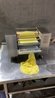 Machine à gâteau à crêpes à chauffage double face machine à gâteau à mille couches machine à emballer les rouleaux à ressort