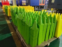 Conos de Entrenamiento de Fútbol OEM de 38 cm, Coloridos, de PE, con Orificios, para Entrenamiento de Agilidad en Fútbol Infantil, con Logotipo Personalizado