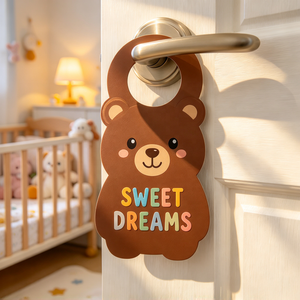 Vente en gros de porte-manteaux personnalisés découpés en forme d'ours « Sweet Dreams » pour chambre d'enfant, chambre d'hôtel et publicité hôtelière - Product Image 1