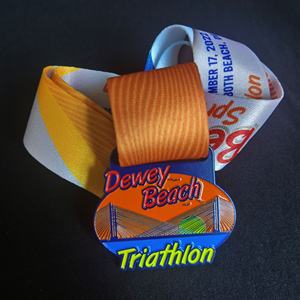 Médailles de sport en métal personnalisées en gros pour le cyclisme, la course à pied, le football, le basketball, les jeux sportifs, médailles d'or - Product Image 5