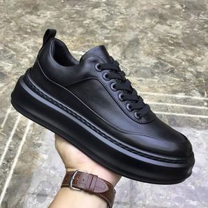 Men's Genuine Leather Sneakers Full Cowhide 2026 New Pure Black Casual Shoes Soft Bottom <b>Toe</b> Anti-slip Fashion Walking Shoes - Product Image 1