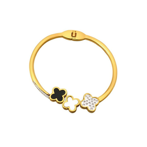 Bracciale con Charm a Tre Fiori Quadrati in Acciaio Inossidabile Placcato Oro 22k con Cristalli e Strass per Uso Quotidiano Stile Classico Unisex - Product Image 1