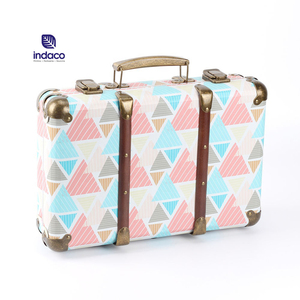 2026 Customized Logo Flower <b>Pattern</b> <b>Paper</b> Cardboard with Handle Baby Clothing Packaging Baby Gift Box Luggage - Product Image 3