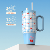 Gobelet isotherme en acier inoxydable de 24 oz avec poignée en PP et couvercle à paille – Garde les boissons froides et chaudes pour une utilisation extérieure