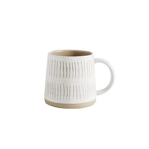 Tasse à café en poterie artisanale japonaise, peinte à la main, au design créatif et original, pour lait et eau - Product Image 1