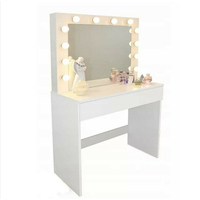 Ensemble coiffeuse moderne en verre avec prise de courant, coiffeuse réglable à 3 couleurs d'éclairage pour chambre à coucher
