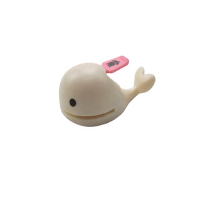 2020年最新 クジラ型 クラフト穴あけパンチ 子供用 DIY クリエイティブおもちゃ 可愛い動物 クジラ クラフトパンチ - Product Image 3