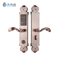 Serrure de porte numérique en alliage de zinc au design classique, lecteur de carte intelligent Wifi, système de serrure de porte pour hôtel avec poignée de porte