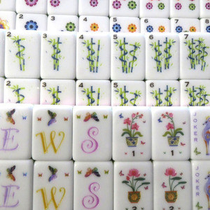 Mahjong américain de luxe sculpté en acrylique, 4 couches, modèle <span class=keywords><strong>Leti</strong></span>, vente en gros directe d'usine, 160 tuiles de Mahjong américain - Product Image 5
