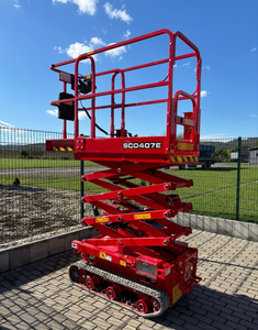 Platform kerja udara medan berat <span class=keywords><strong>200kg</strong></span> 6.5m SC0407E mendorong sendiri gunting jalur perayap hidrolik pengangkat - Product Image 4