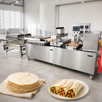 Machine automatique de fabrication de tortillas de farine avec alimentation, découpe, pressage, chauffage et refroidissement de la pâte