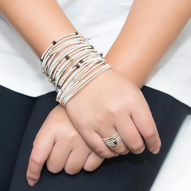 Trang Sức Truyền Cảm Hứng Đồng Bằng Kim Loại Nam Bạc Thép Không Gỉ Mùa Xuân Bangle Tùy Chỉnh Mạ Vàng Bracelet