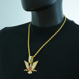 Collar con Colgante de Águila, Bandera y Pistola de Aleación de Zinc para Hombre, Chapado en Oro con Cadena de Cuerda, Estilo Hip Hop - Product Image 2