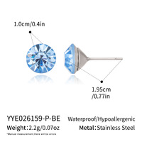 Boucles d'oreilles clous minimalistes hypoallergéniques Manna en acier inoxydable avec cristaux sertis à griffes pour usage quotidien