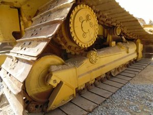 Bulldozer sur chenilles Caterpillar D5N d'occasion, bulldozer CAT D5N avec lame - Product Image 4
