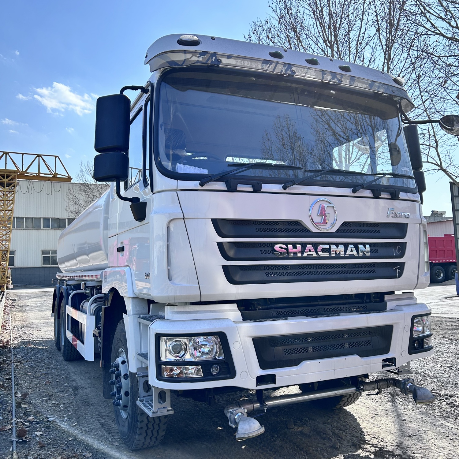 Новый Подержанный грузовик-Автоцистерна 6x4 4x2 с приводом, 20 м3, 25 м3, 30 м3, поливочная тележка F3000, водяная спринклерная тележка для продажи