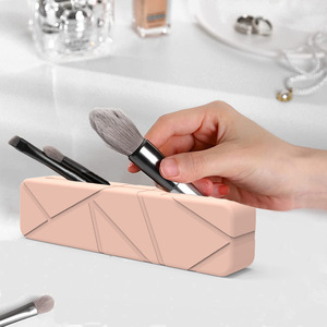 Travel <b>Makeup</b> Brush Holder Make up <b>Organizer</b> Bag <b>Case</b> Cosmetic Pouch Silicone Small <b>Makeup</b> Brush Storage Bag - Product Image 2