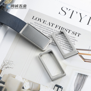 อุปกรณ์ฮาร์ดแวร์ที่หุ้มโน้ตบุ๊คหัวเข็มขัดโลหะรูปตัวยูสมุดทรงสี่เหลี่ยมกลวงที่สร้างสรรค์หัวเข็มขัดอัลบั้ม - Product Image 1