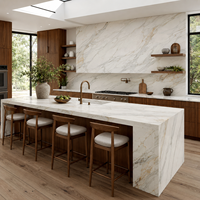 Marbre Calacatta Gold Premium PerfectStone, pierre personnalisée pour les projets résidentiels et hôteliers de luxe à l'échelle de toute la maison